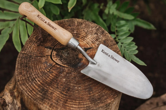 The Top 10 Gardening Tools by Kent and Stowe for a Thriving Garden