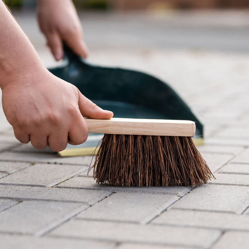 Gardman Dustpan & Brush