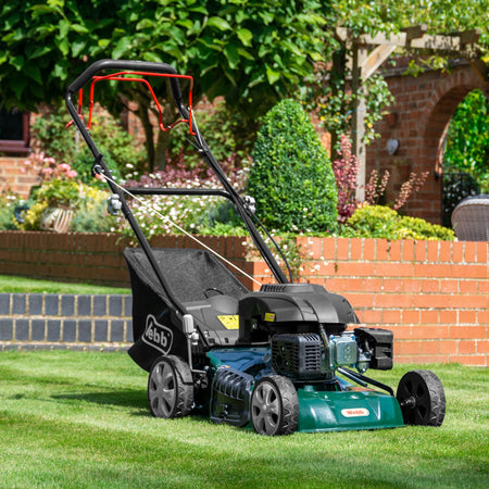 Webb Classic 46cm Self Prop Petrol Rotary Lawnmower