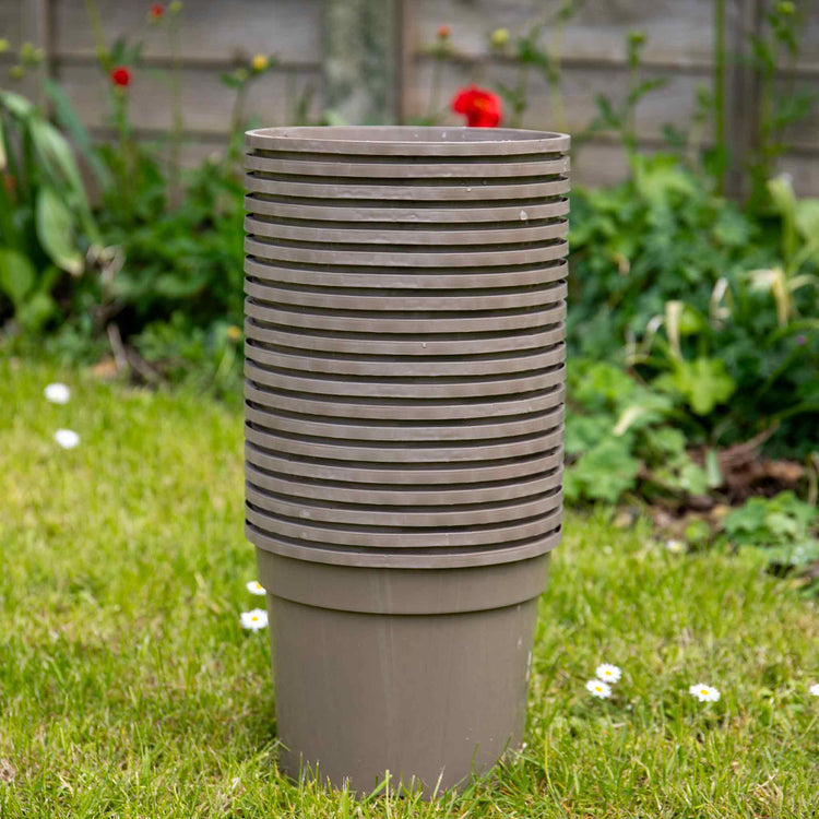 3 litre plant pot size Taupe-Grey Plastic Plant Pots - 20 x 3 Litre