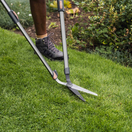 Kent & Stowe SureCut Adjustable Height Lawn Shears