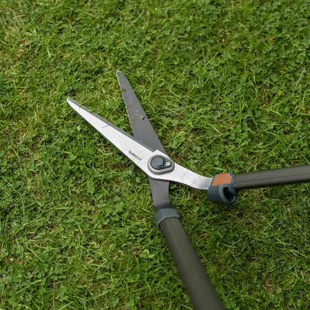 SureCut Adjustable Height Lawn Shears