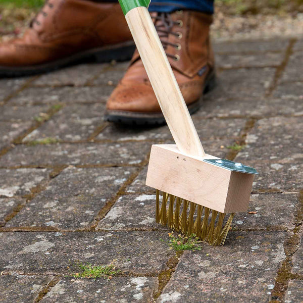 Gardman Patio Brush